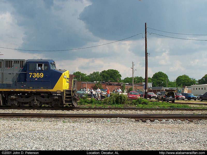 hoot3-photo1.jpg