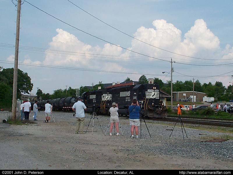 hoot3-photo11.jpg